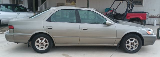 97 CAMRY LE (7).jpg